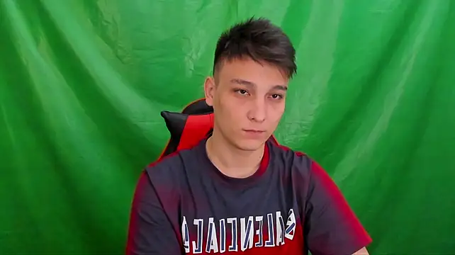 Justin_time111's Webcam Show