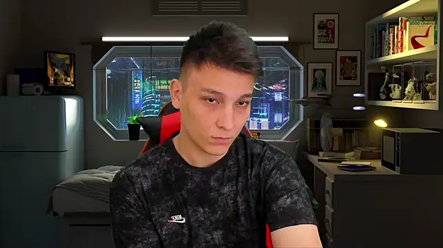 Justin_time111 Show Webcam