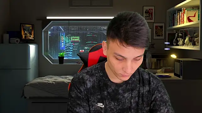 Pokazy przed kamerką – Justin_time111