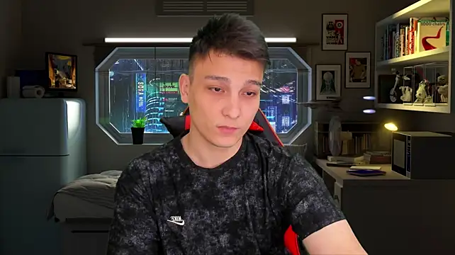 Justin_time111 Show Webcam