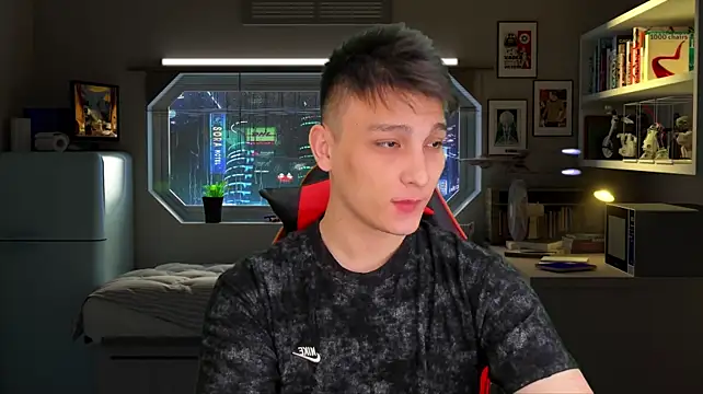 Justin_time111 在線直播表演
