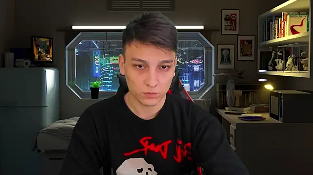 Justin_time111: διαδικτυακό σόου στην κάμερα