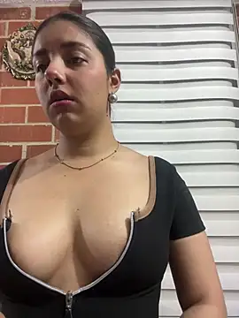 A-uroora's Live XXX Chat