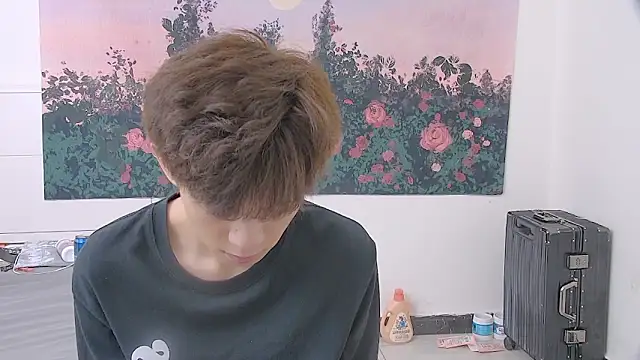 paofu-001 网络视讯表演