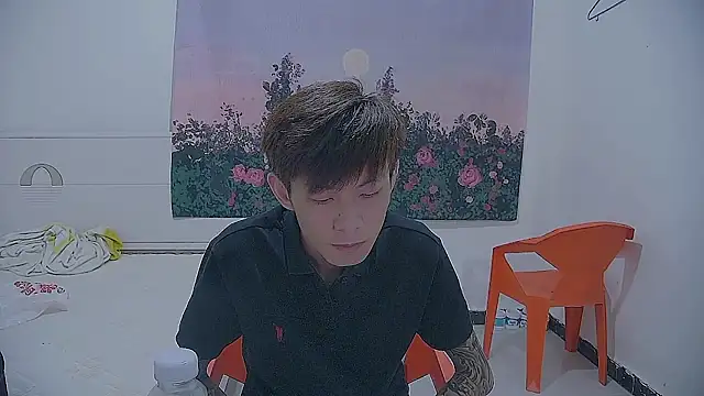 paofu-001 Show in webcam