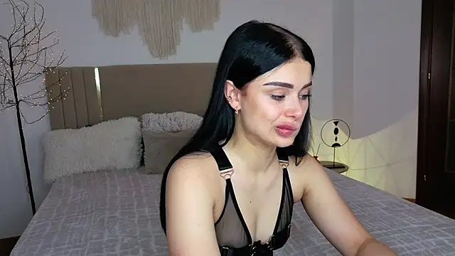 Silena_sky's Live XXX Chat