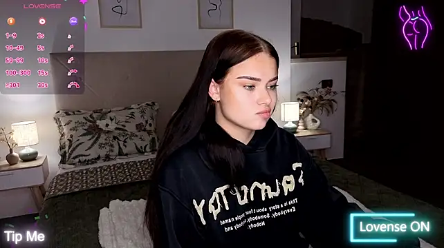 צ'אט XXX בשידור חי של Silena_sky