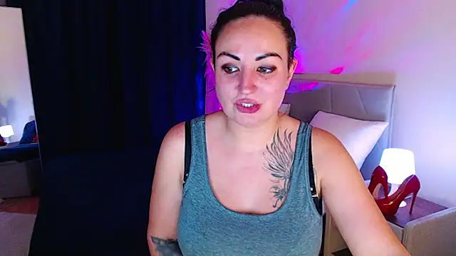 Czat XXX na żywo – Mia_Marry