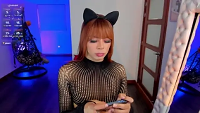 Show modela Hurremcan_ na web-kameri
