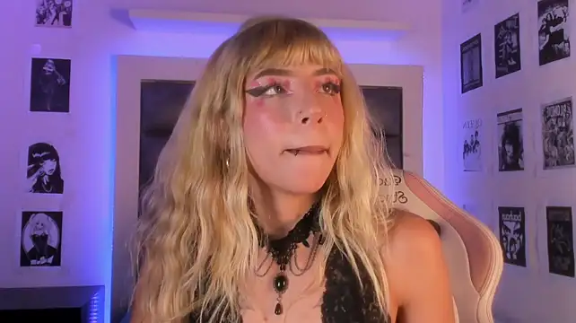 Czat XXX na żywo – adhalee_js