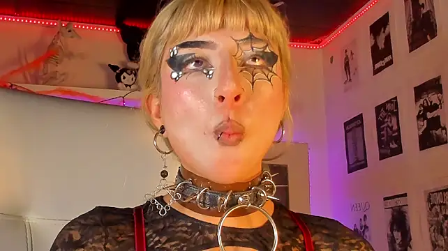 adhalee_js' Webcam Show