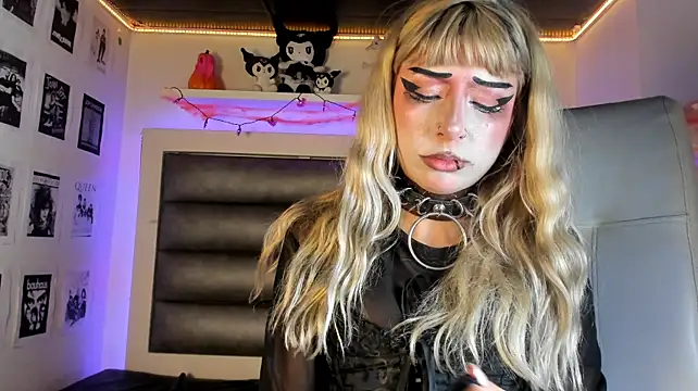 Webkamerová show adhalee_js