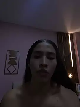 JuliaaVega élő XXX-chatje