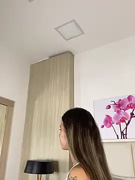 Chatroom XXX en direct de JuliaColemann