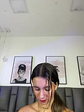 JuliaColemann Chat XXX in diretta