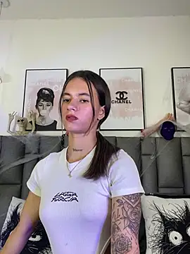JuliaColemann's Live XXX Chat