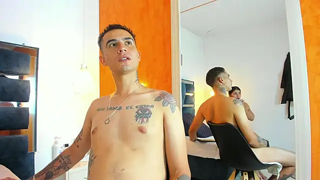 Chat XXX en directo de Irina_and_Max