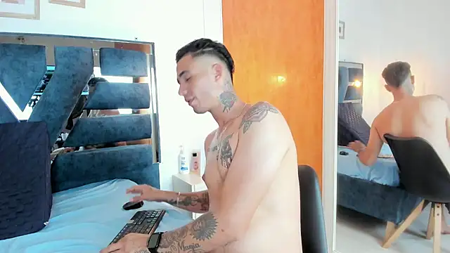 Irina_and_Max Show in webcam