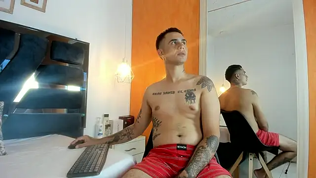 Show de Irina_and_Max na webcam