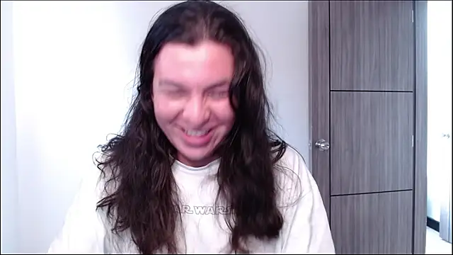 Yigolo__'s Webcam Show