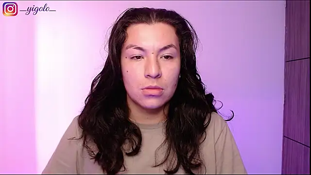 Вебкам-шоу Yigolo__