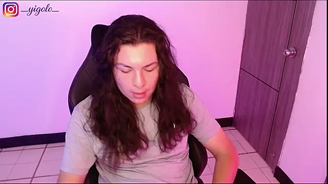 Webkamerová show Yigolo__