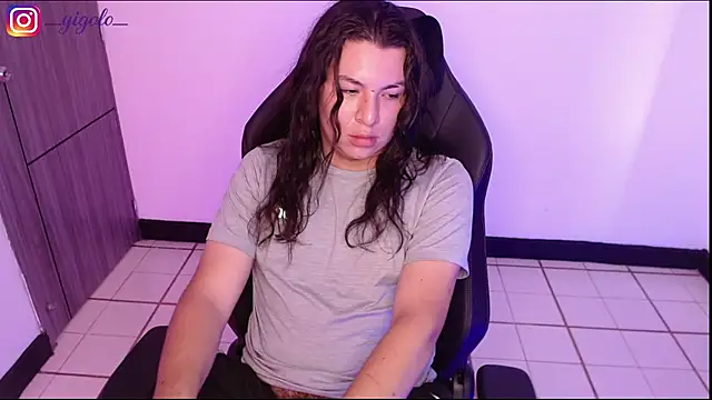 عرض كام Yigolo__