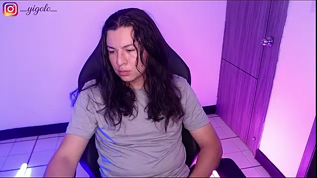 Webkamerová show Yigolo__