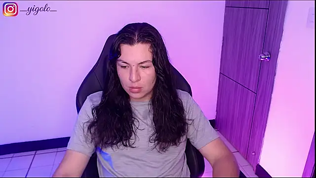 Вебкам-шоу Yigolo__