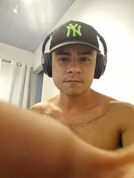 Latinoamericanobr 网络视讯表演