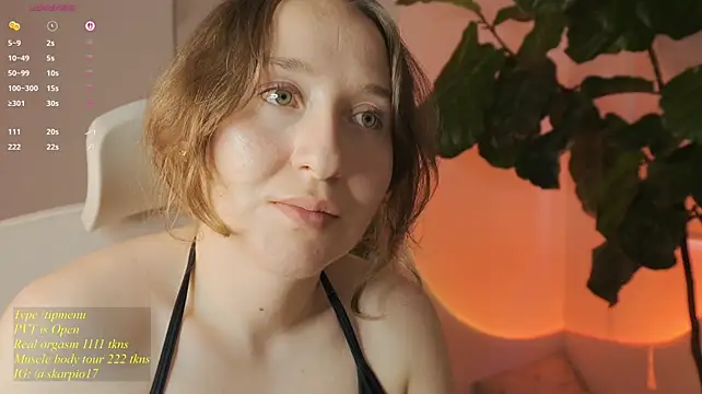 Pokazy przed kamerką – Scarlett_NoirMuse