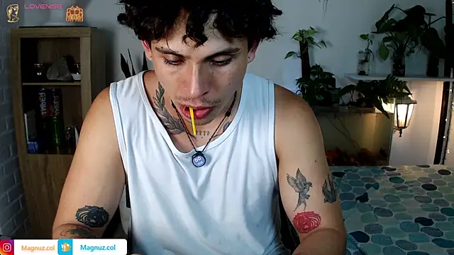 Magnuz_Col Pertunjukan Webcam