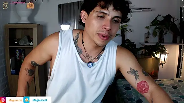 Magnuz_Col Pertunjukan Webcam