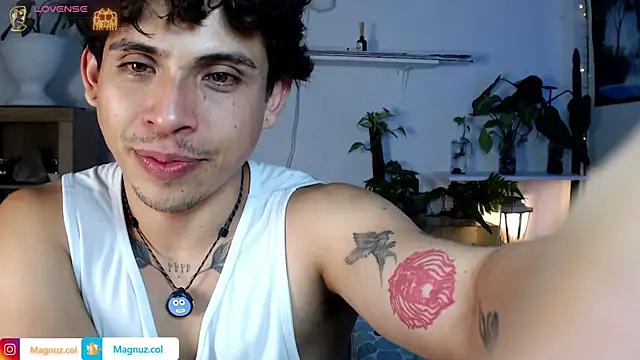 Magnuz_Col Webcamshow