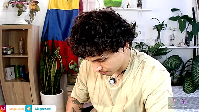 Magnuz_Col Show Webcam