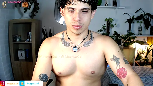 Magnuz_Col Webcam-Show