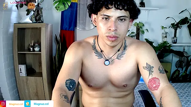 Magnuz_Col Show in webcam