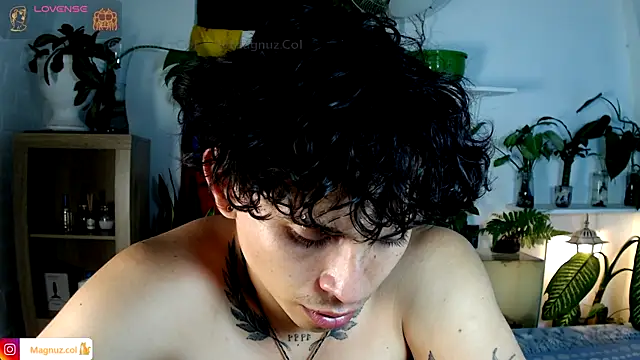 Magnuz_Col Pertunjukan Webcam