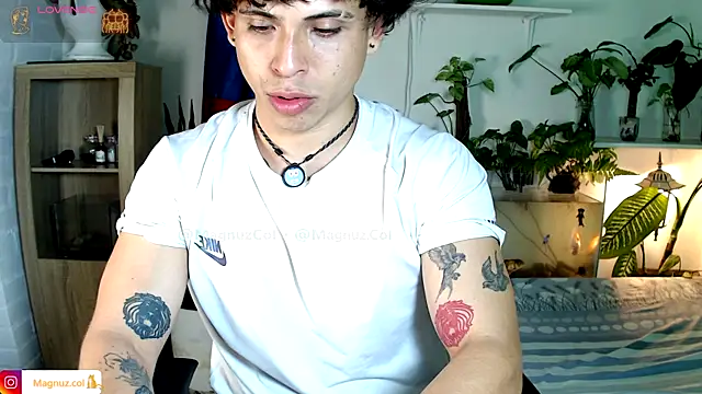 Magnuz_Col Pertunjukan Webcam
