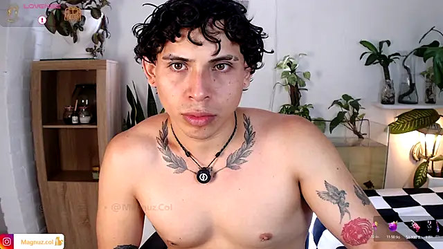 Magnuz_Col Show Webcam