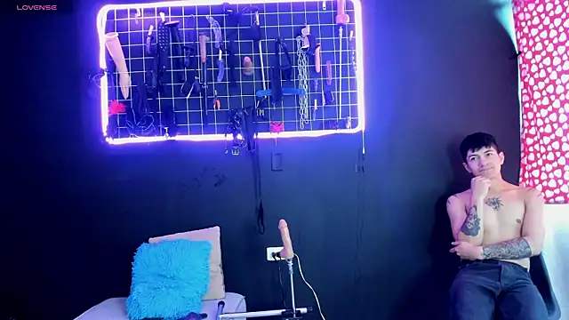 Slave_Melany_bdsm Шоу с уебкамера