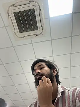 Webkamerová show priyansh92924