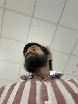 priyansh92924's Webcam Show
