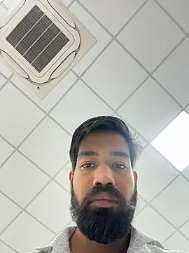 Pertunjukan Kamera Web priyansh92924