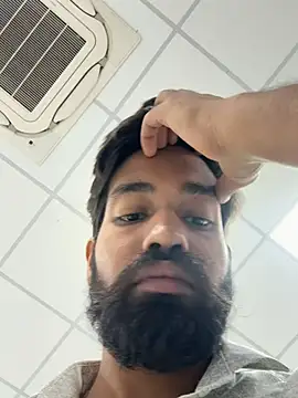 priyansh92924's Webcam Show