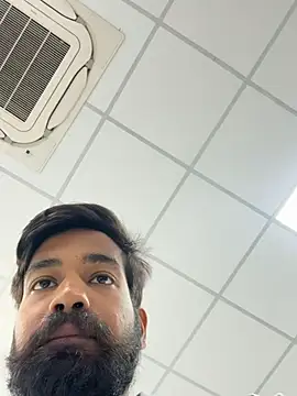 Webkamerová show priyansh92924