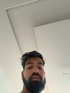 priyansh92924: διαδικτυακό σόου στην κάμερα