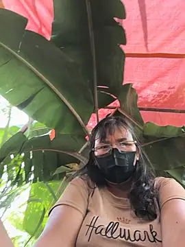 Pussy-xx webkamerás műsora
