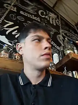 vlackniyaaa6565 Show Webcam
