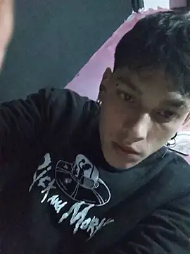 vlackniyaaa6565's Webcam Show